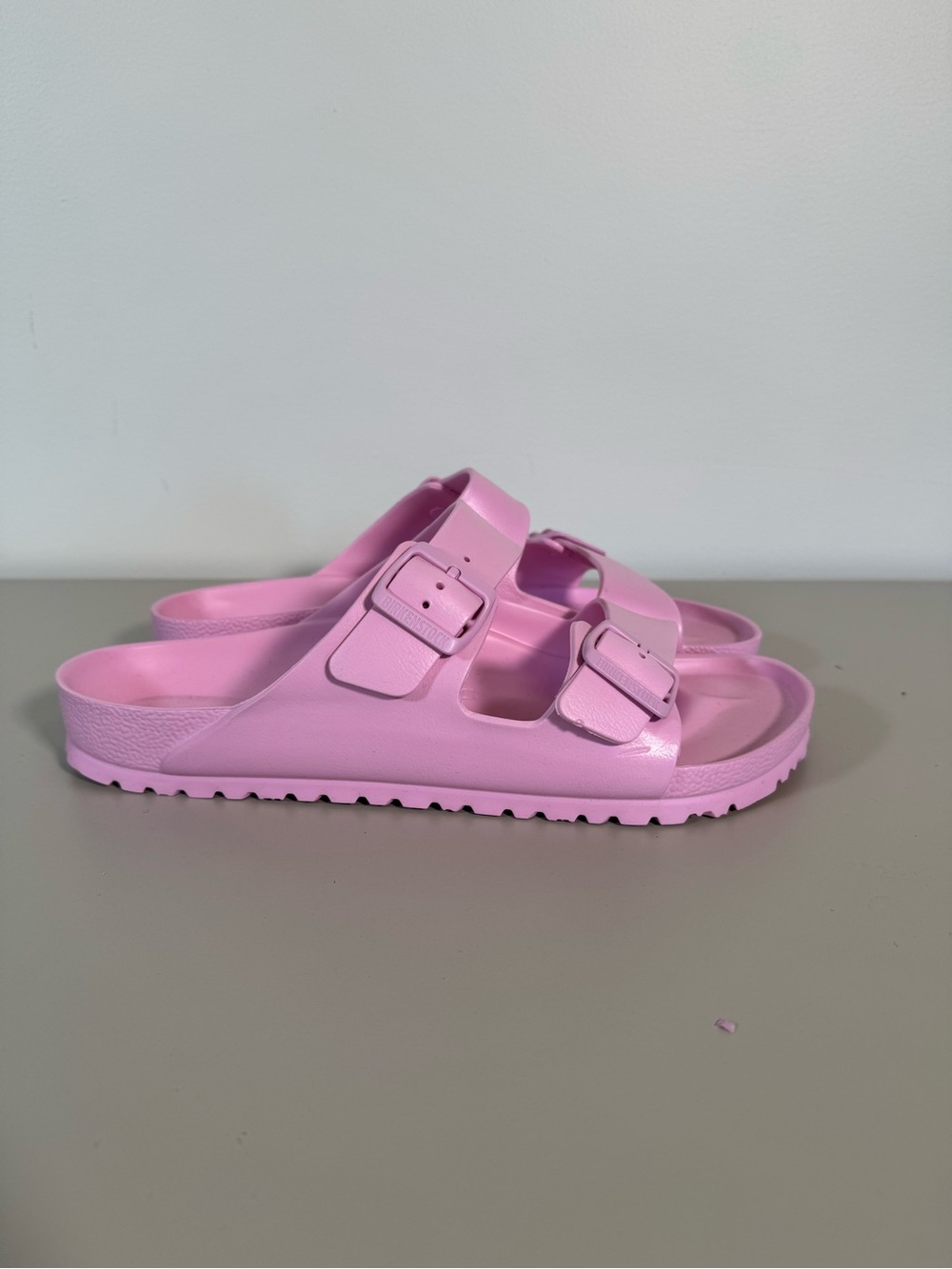 NEW Birkenstock Arizona Essentials EVA Waterproof Slides Pink Size EU 43